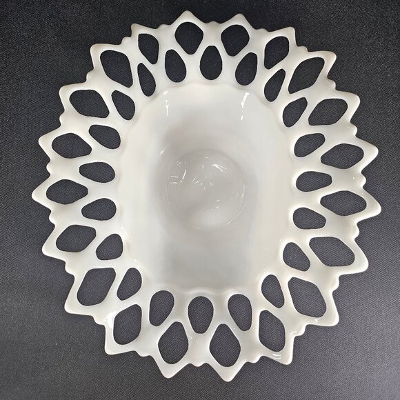 MCM Stunning Westmoreland Doric Open Lace Edge Milk Glass Oval Bowl/Fruit Bowl - Picture 1 of 11